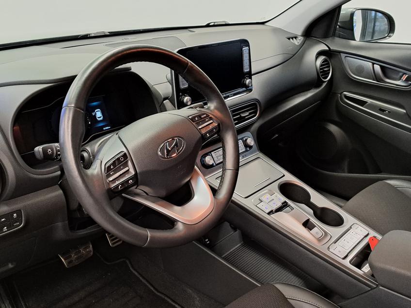 Hyundai KONA EV Comfort 64 kWh Navigatie Led Camera Cruise LM 204PK 2 jaar garantie mogelijk* (vraag naar de voorwaarden) afbeelding 9