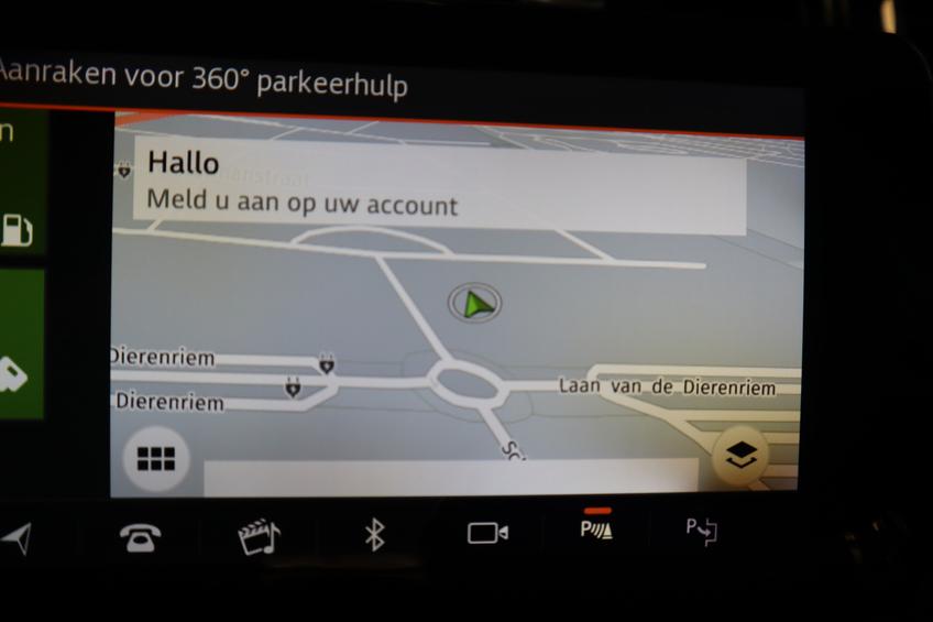 Land Rover Range Rover Evoque 1.5 P300e AWD R-Dynamic SE Panoramadak Navigatie Full-led 20'lmv 2 jaar garantie mogelijk* (vraag naar de voorwaarden) afbeelding 25