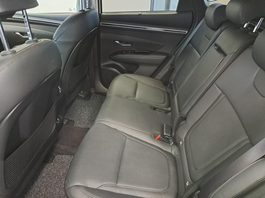 Hyundai Tucson 1.6 T-GDI PHEV Premium 4WD Navigatie Clima Cruise 360 Camera Trekhaak LED 2 jaar garantie mogelijk* (vraag naar de voorwaarden) afbeelding 25